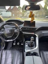 Peugeot 3008 2.0 BlueHDi 150 Allure Allure - Peugeot: Allradantrieb
