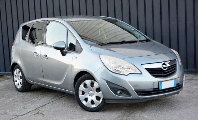 Opel Meriva 1.4t Cosmo GPL-tech 120cv NEOPATENTA