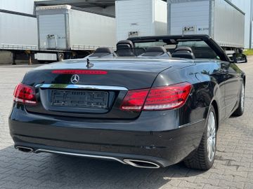 Mercedes E 220 - 11