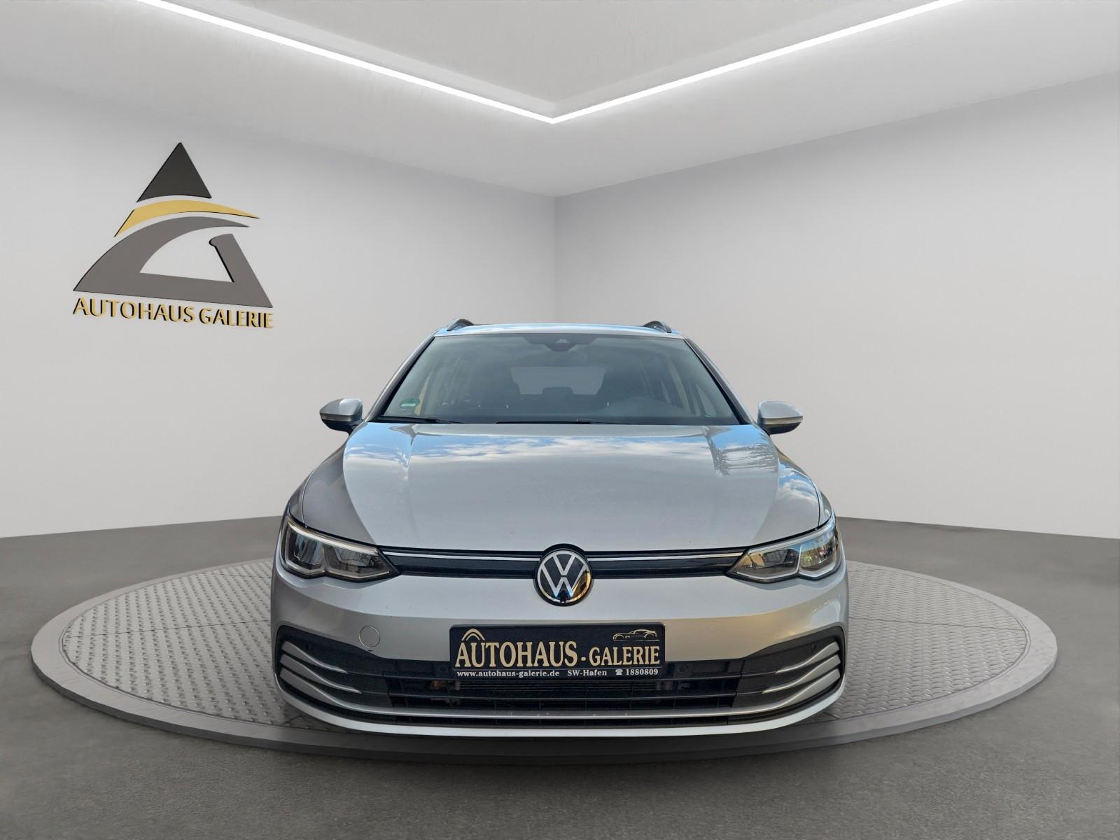 Volkswagen Golf VIII Variant Life*LED*STANDHZ*KAMERA*ACC