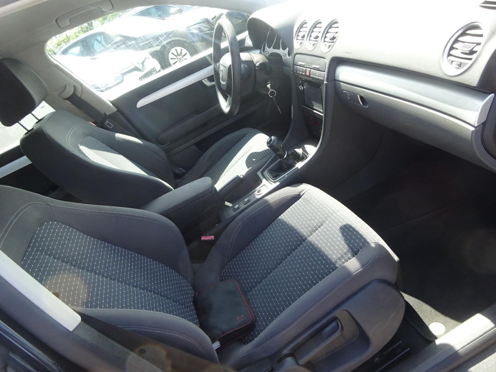 Seat Exeo 2011 — photo 10