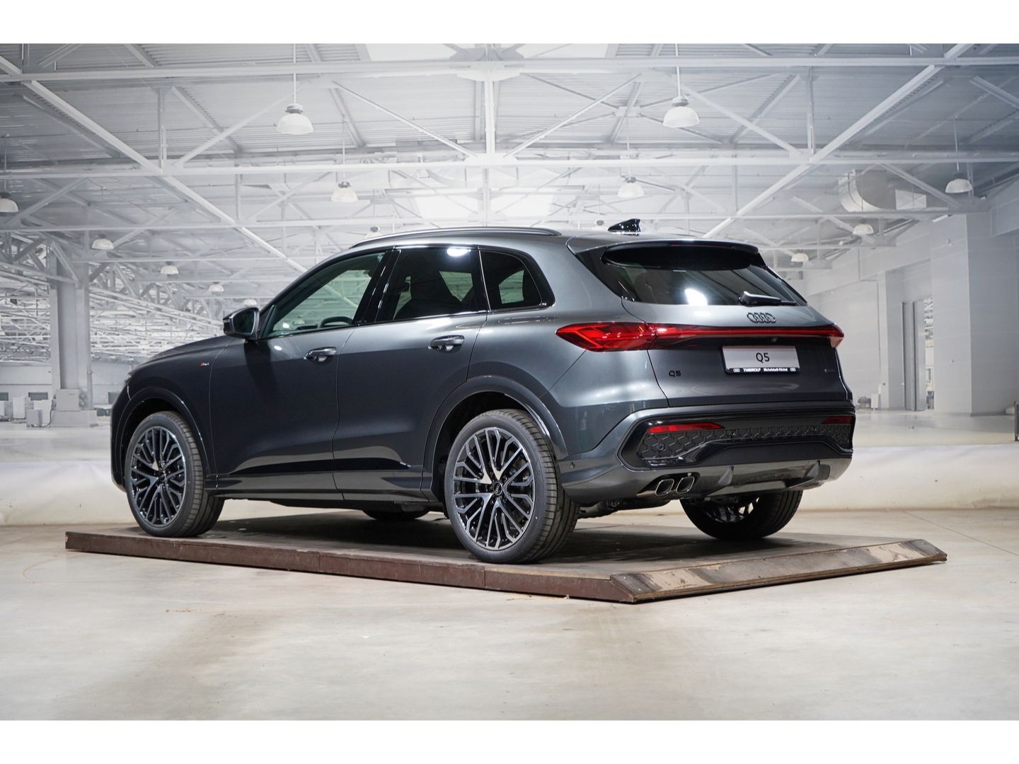 Audi Q5 SUV TDI quattro S line Luftfahrwerk HUD PANO  imagem 2
