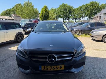 Mercedes C 300 - 11