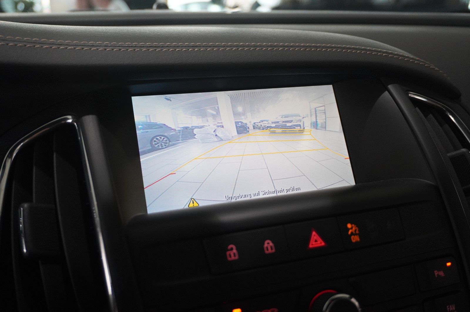 Fahrzeugabbildung Opel Cascada 2.0D ACTICE NAVI/LED/KAMERA/SPORT/SHZ