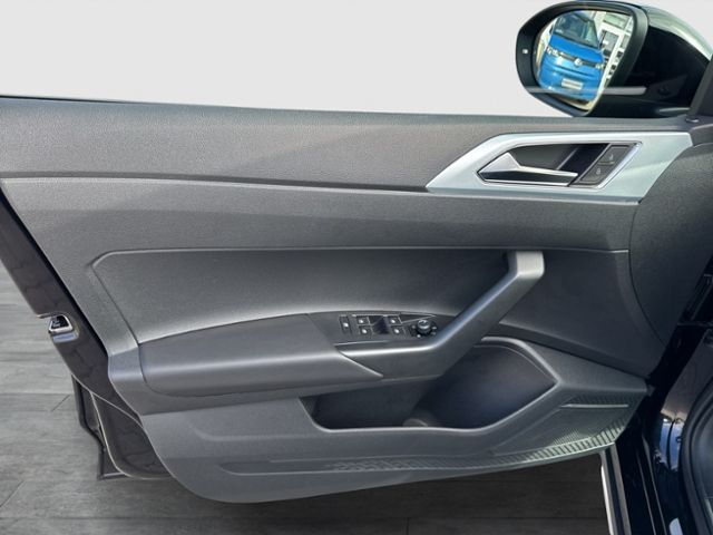 Taigo GOAL 1.0 TSI DSG REAR VIEW APP CON LED PDC