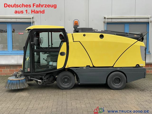 Schmidt Johnston Bucher Sweeper CN 201 Kehren + Sprühen