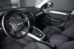 AUDI Q5 3.0 TDI quattro*Komfort*Winter-Paket*PTS*18"