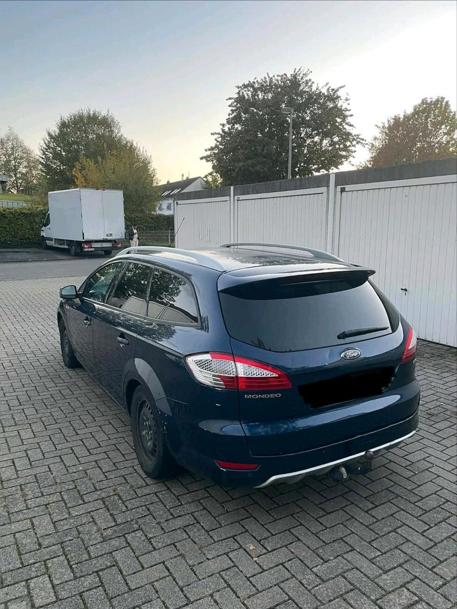 Ford Mondeo 2010 — engine 140 HP (103kW)