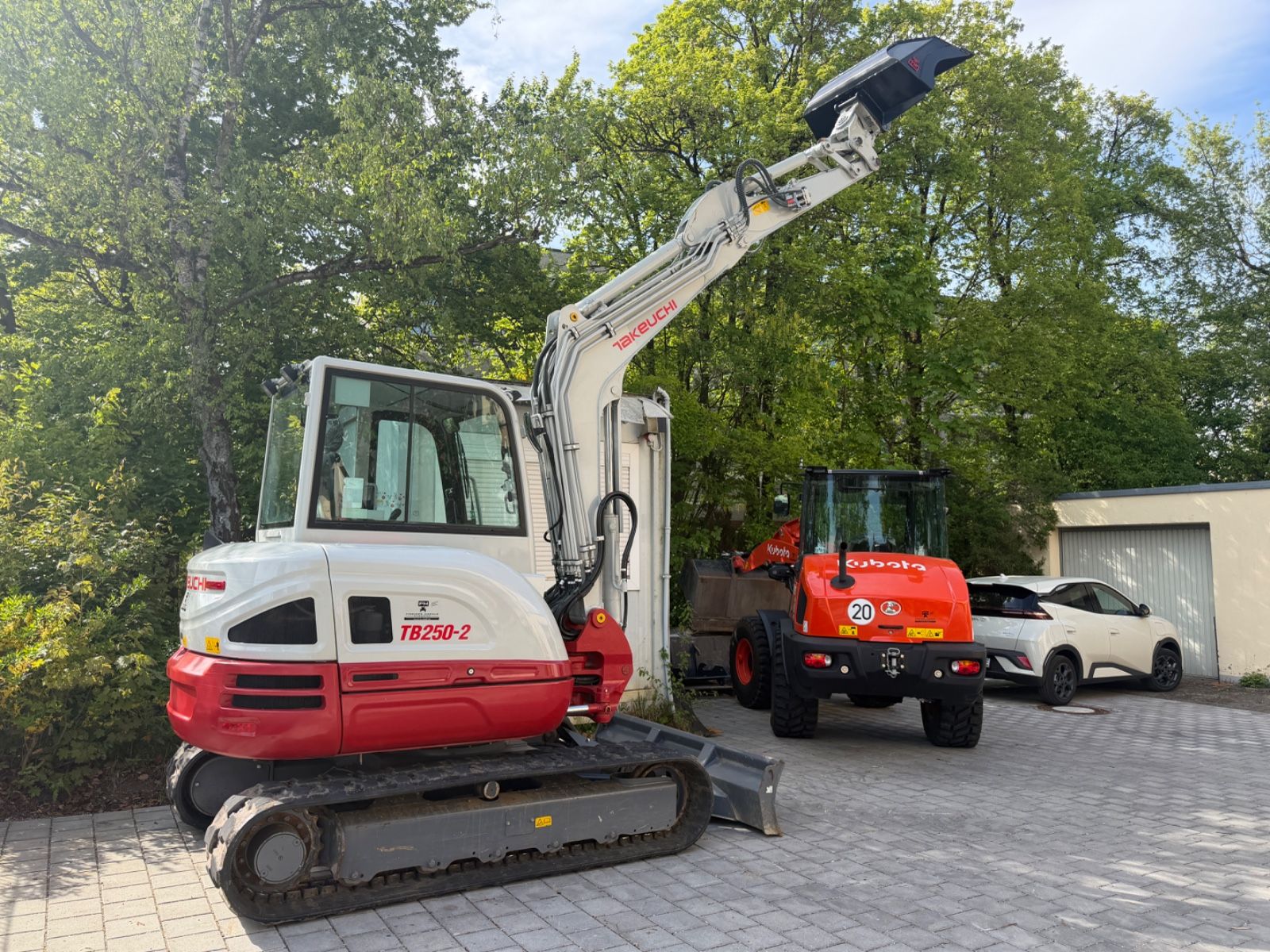 Fahrzeugabbildung Takeuchi TB250-2 V 3 - Powertilt HS 03-Taklock TOP!