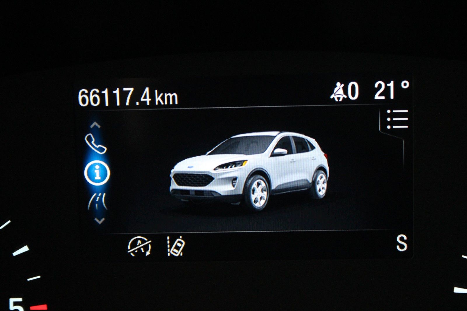 Fahrzeugabbildung Ford Kuga 1.5 EcoBlue Cool & Connect NAVI WinterPaket