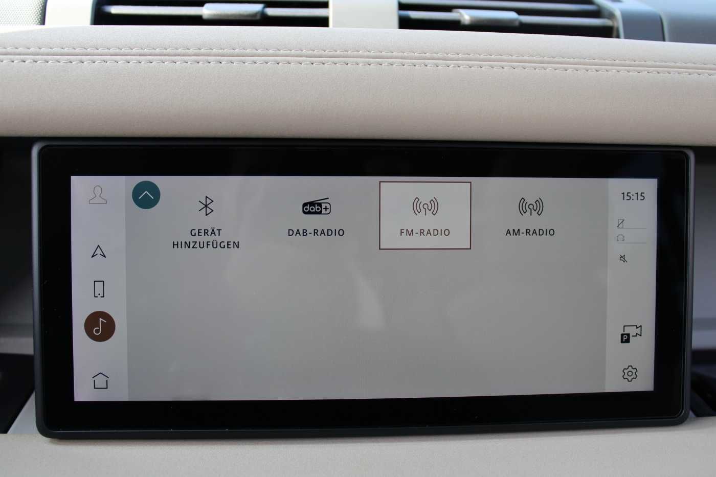 Fahrzeugabbildung Land Rover Defender 5-Türer 110 P400 First Edition