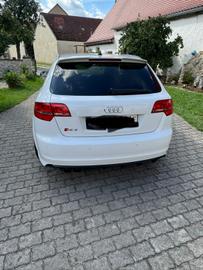 صورة 6 لـ 2011 AUDI RS3