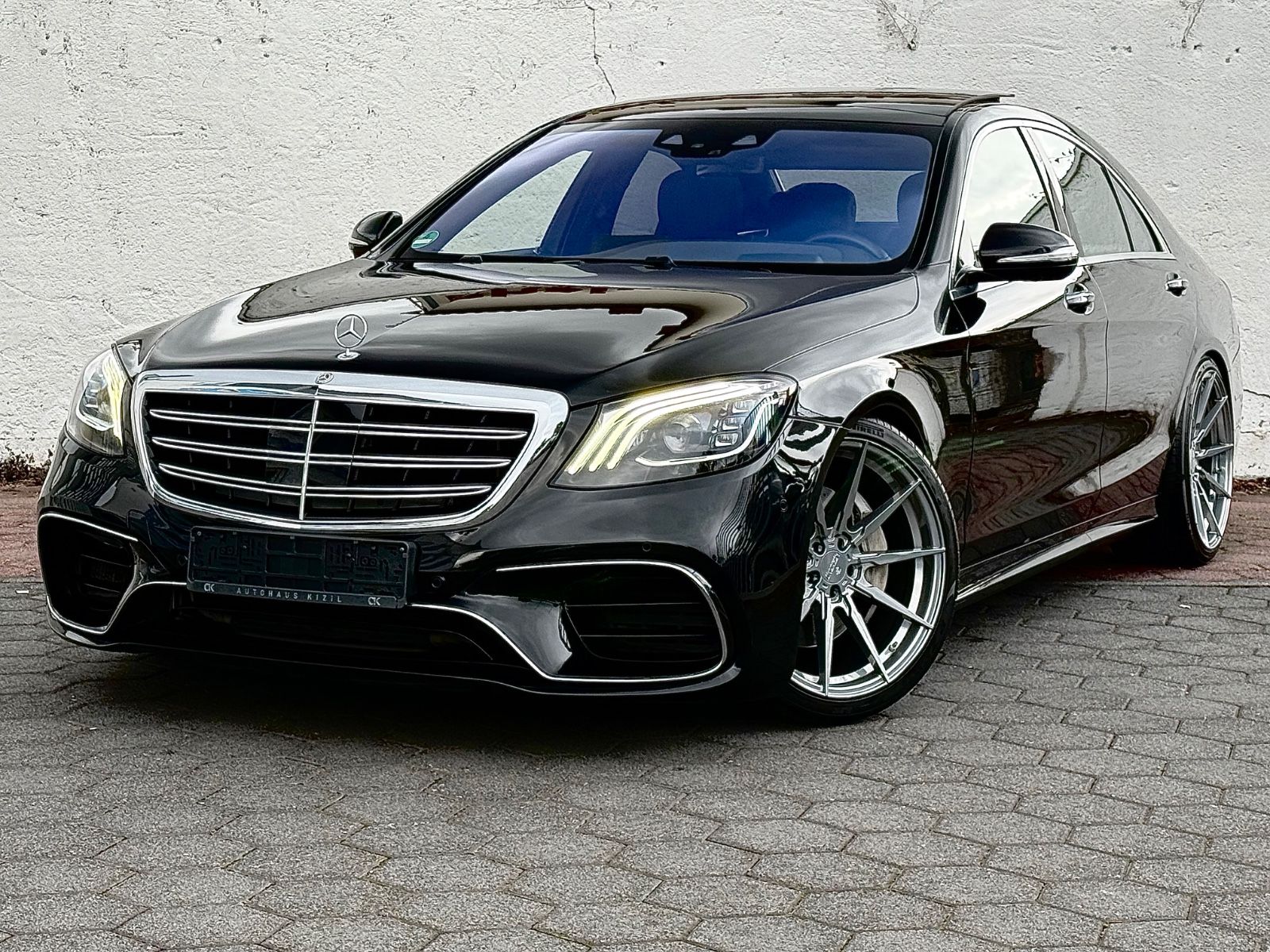 Mercedes S 560 - 1