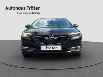 Fotografie 2 des Opel Insignia B Kamera Parkpilot Sitzheizung