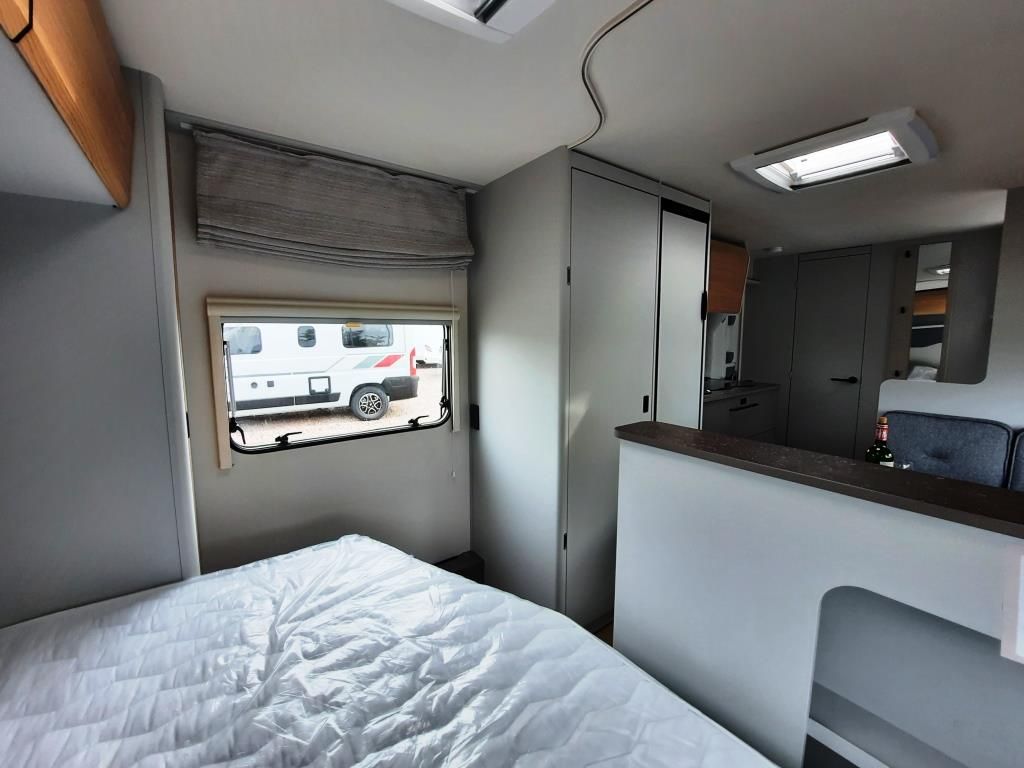 Fahrzeugabbildung Bürstner B66 560 TK Verfüg./Sparen Sie 4.630,- €