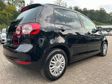 Volkswagen Golf - 7