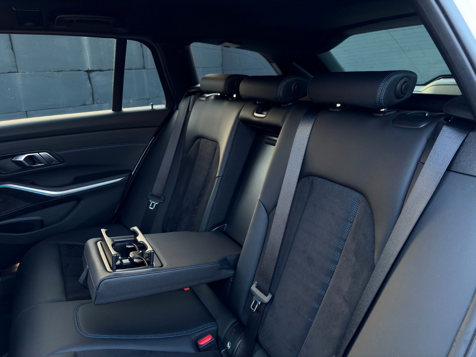 Fahrzeugabbildung BMW 320e G21 Touring M Sport Galvanik Akustik HiFi