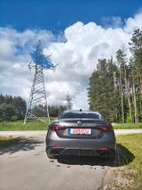 Alfa Romeo Giulia 2.0 Turbo 16V 206kW AT8-Q4 Veloce Ti ... - Alfa Romeo Giulia: Veloce