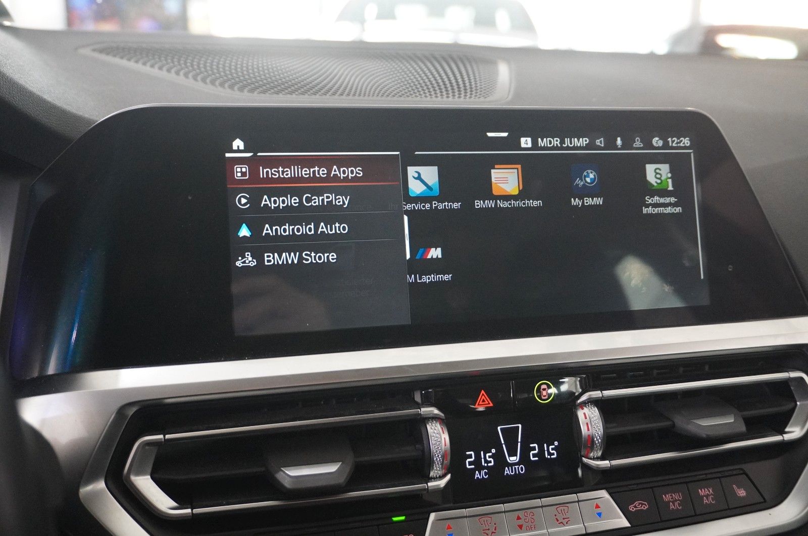 Fahrzeugabbildung BMW 330D TOURING X-DRIVE NAVI/LED/KAMERA/VIRT./SPORT