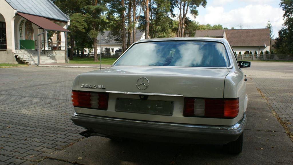 Mercedes-Benz 380