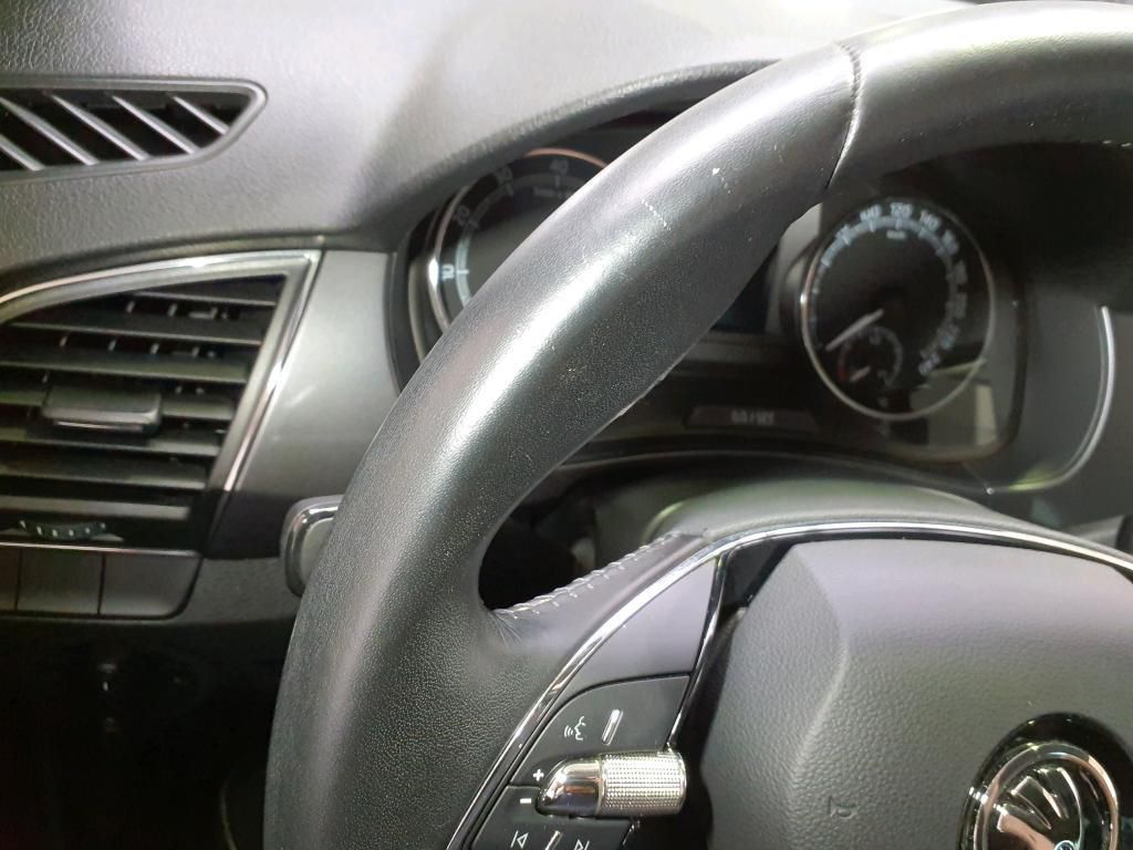 Skoda Fabia Ambition Clever 1.0 TSI Klima*PDC*SH