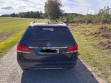 Mercedes-Benz E 200 CDI  - Mercedes-Benz E 200: E200cdi