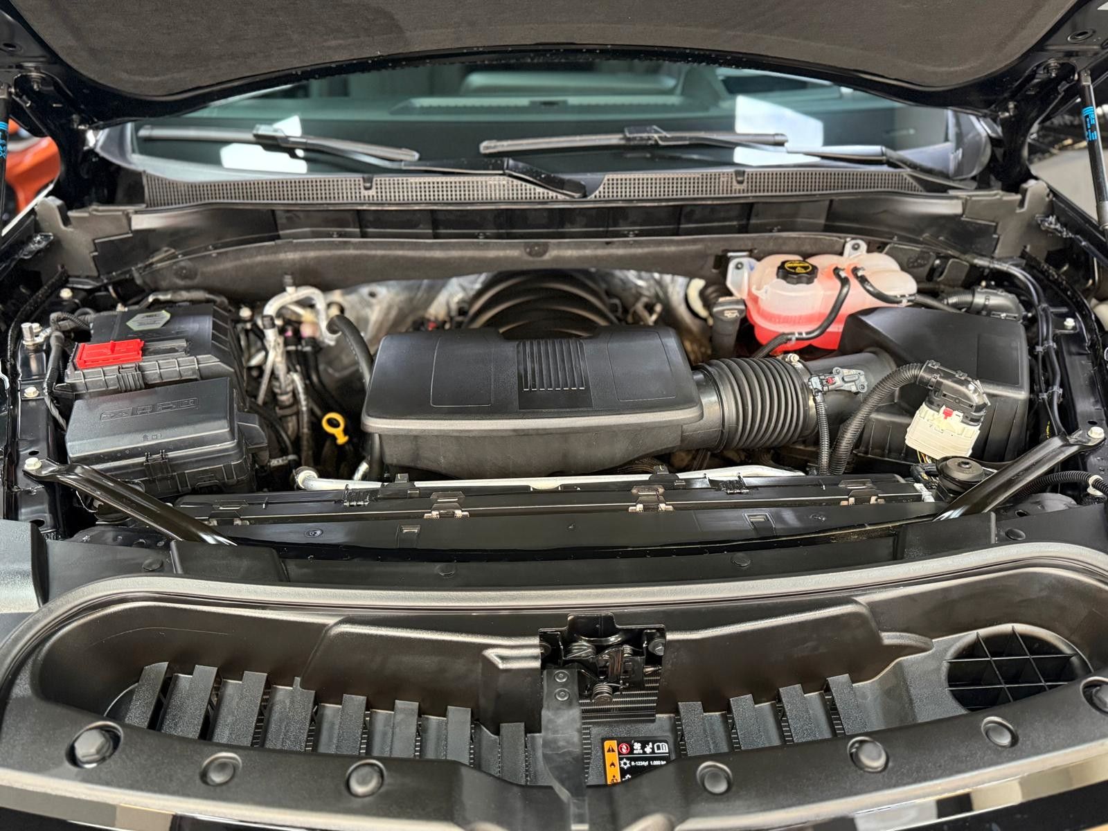 Fahrzeugabbildung Chevrolet 2026 SUBURBAN HIGH COUNTRY 24"-PANORAMA