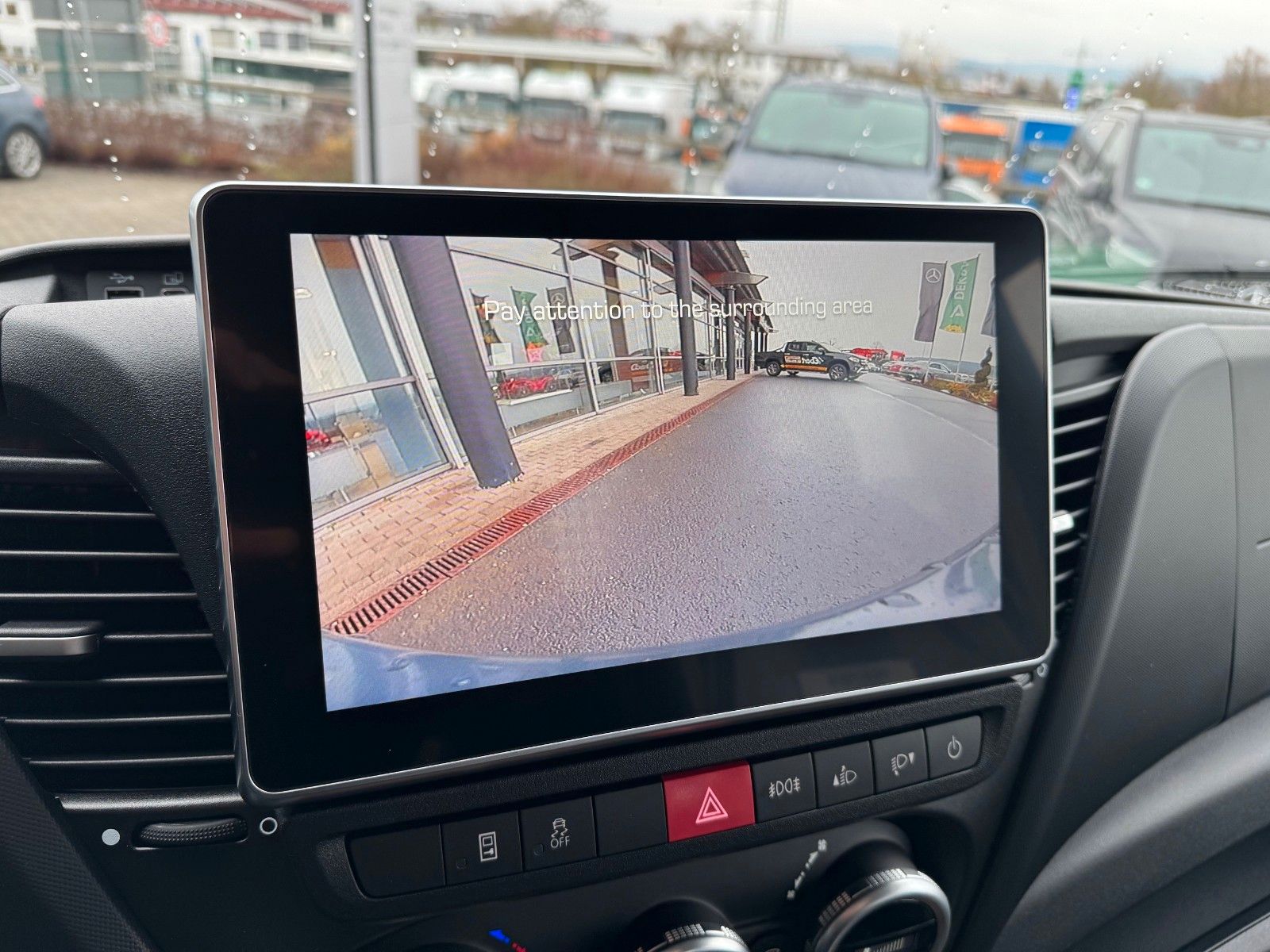 Fahrzeugabbildung Iveco Daily 35C21 HA8 3.0L DoKa *Automatik*R3.450mm*3x