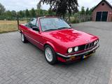 BMW 325i cabrio E30 1987 manual. Zinnober rot airco  - BMW Gebrauchtwagen von 1987