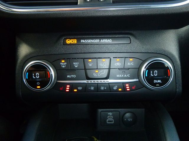 Fahrzeugabbildung Ford Kuga Titanium X 2.0 EcoBlue 4x4 >AUT/AHK/KAM/NAV