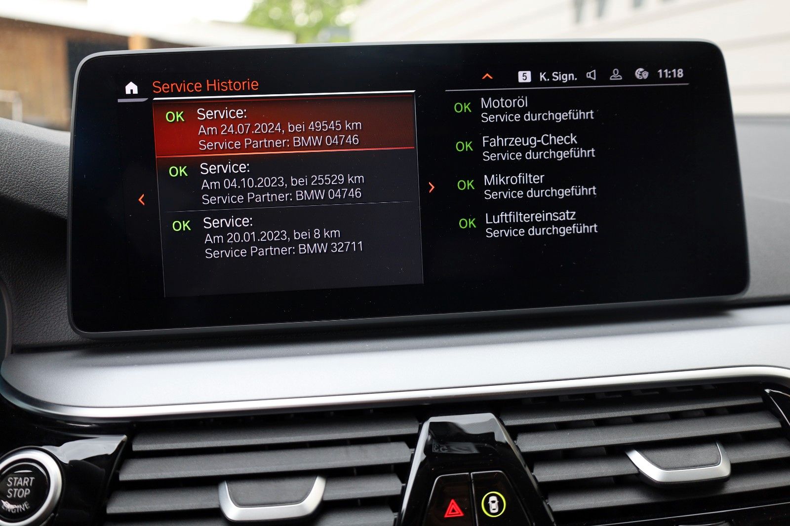 Fahrzeugabbildung BMW 520d xDrive Touring Leder,Navi,LED,Kamera,SH+Sta