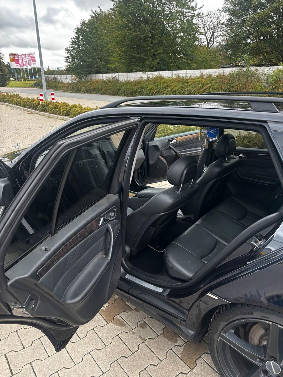 Mercedes-Benz C320 2005 — photo 9