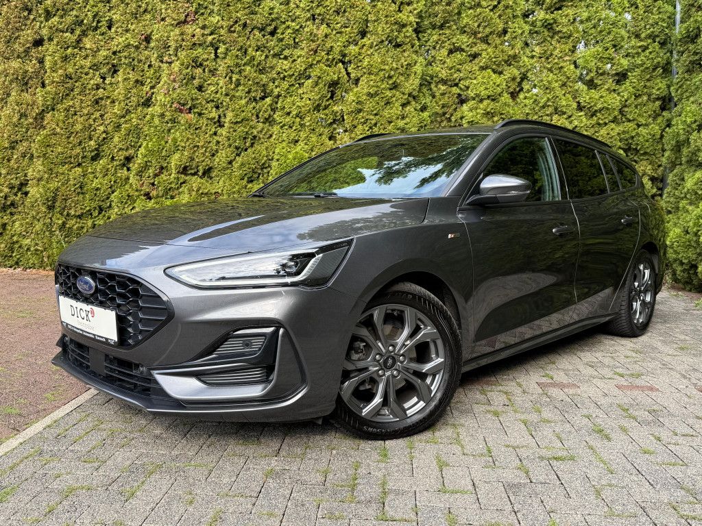 Fahrzeugabbildung Ford Focus 1.0EB ST-Line MATRIX+NAV+WINTER+CARP+SYNC4