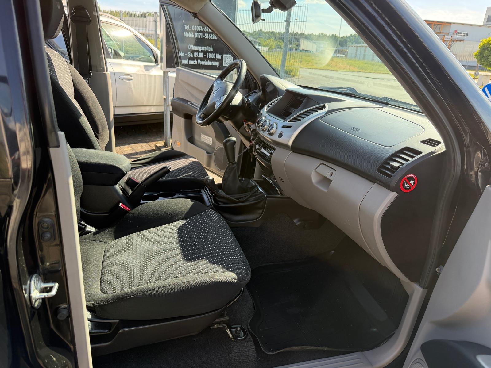 Mitsubishi L200 Intense Doppelkabine 4WD