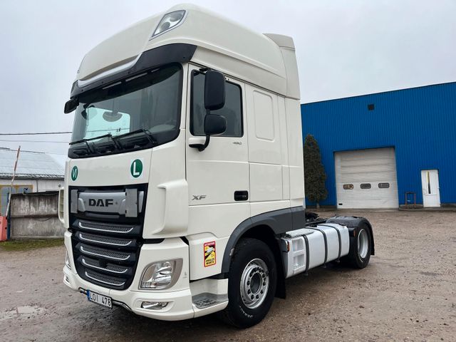 DAF XF480 4x2 Spacecab