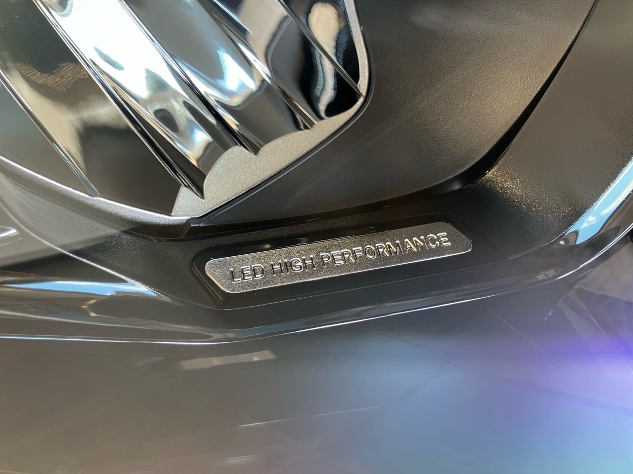 Fahrzeugabbildung Mercedes-Benz EQB 250+ BONUS+PANORAMA+360°+DISTRONIC+CARPLAY++