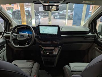 Ford Tourneo Custom Titanium X L2 Matrix
