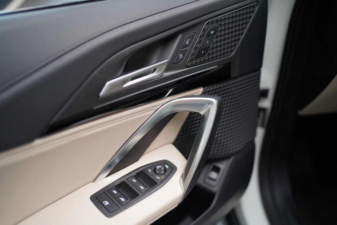 Fahrzeugabbildung BMW X1 18i xLine +LED+Komfortzugang+DAB+Sitzheizung