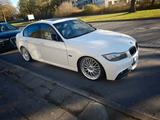 BMW 330d M-Paket, Aktivlenkung, Bi-Xenon, KW-Gewinde - BMW 330 mit Diesel-Antrieb: Limousine, 330d M Paket