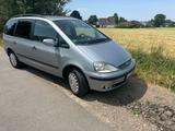 Ford Galaxy - Ford Galaxy aus 2005 mit Diesel-Antrieb