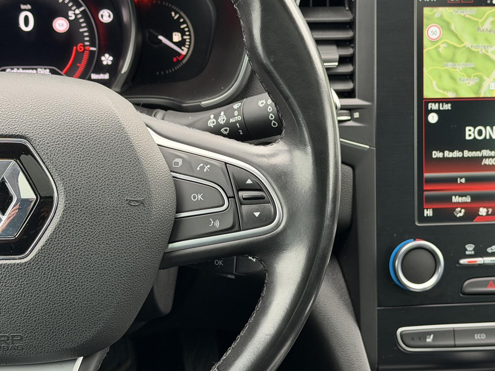 Renault Megane BOSE-Edition|Pano|Navi|Kamera|Keyless 