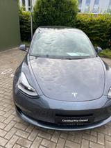 Tesla Model 3 Allradantrieb mit Dualmotor Performa... - Tesla Model 3 in Bonn