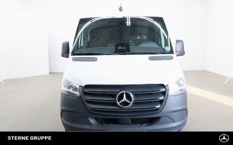 Image of Mercedes-Benz Sprinter