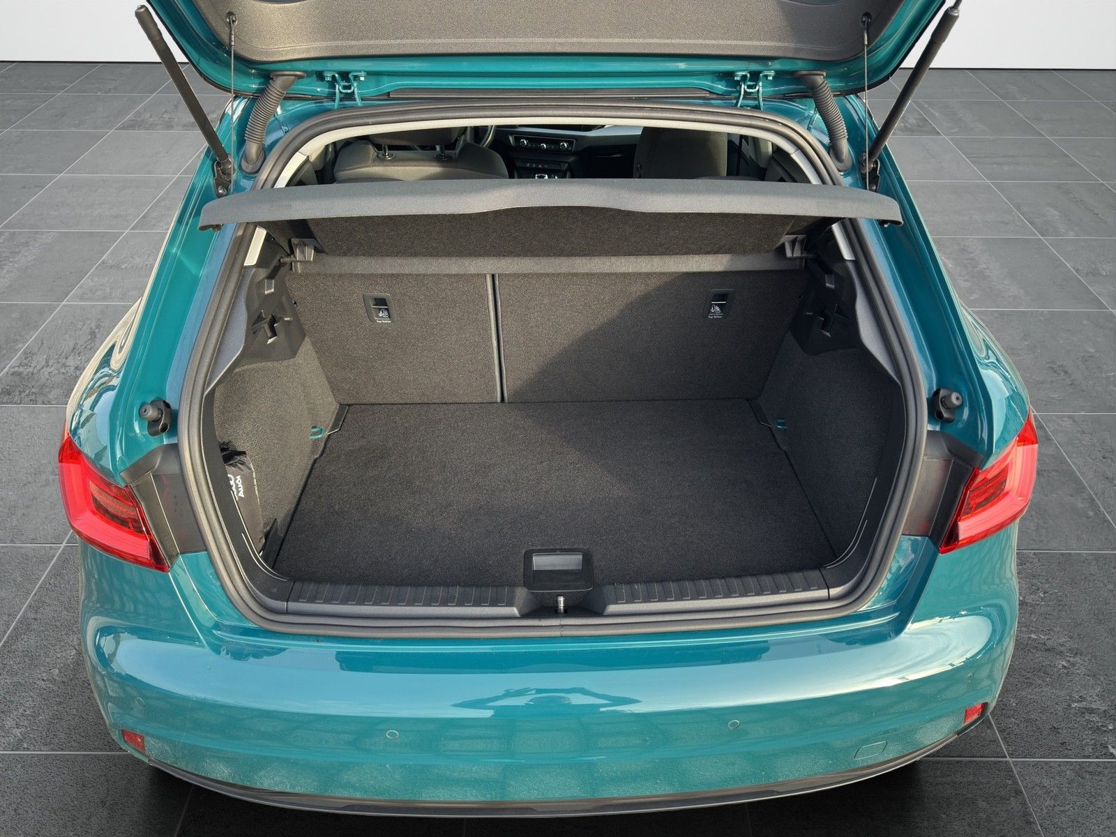 AUDI A1 Sportback 35 TFSI advanced AUTOMATIK / LED / - Image 16