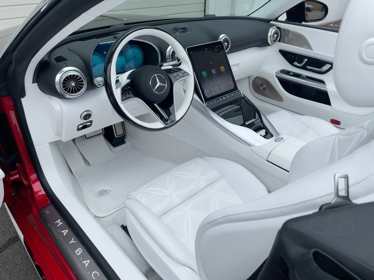 Fahrzeugabbildung Mercedes-Benz SL 680 Maybach MonogramSeries/MB-Pattern/Burm-3D