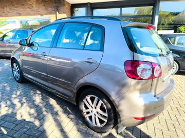 Volkswagen Golf - 4