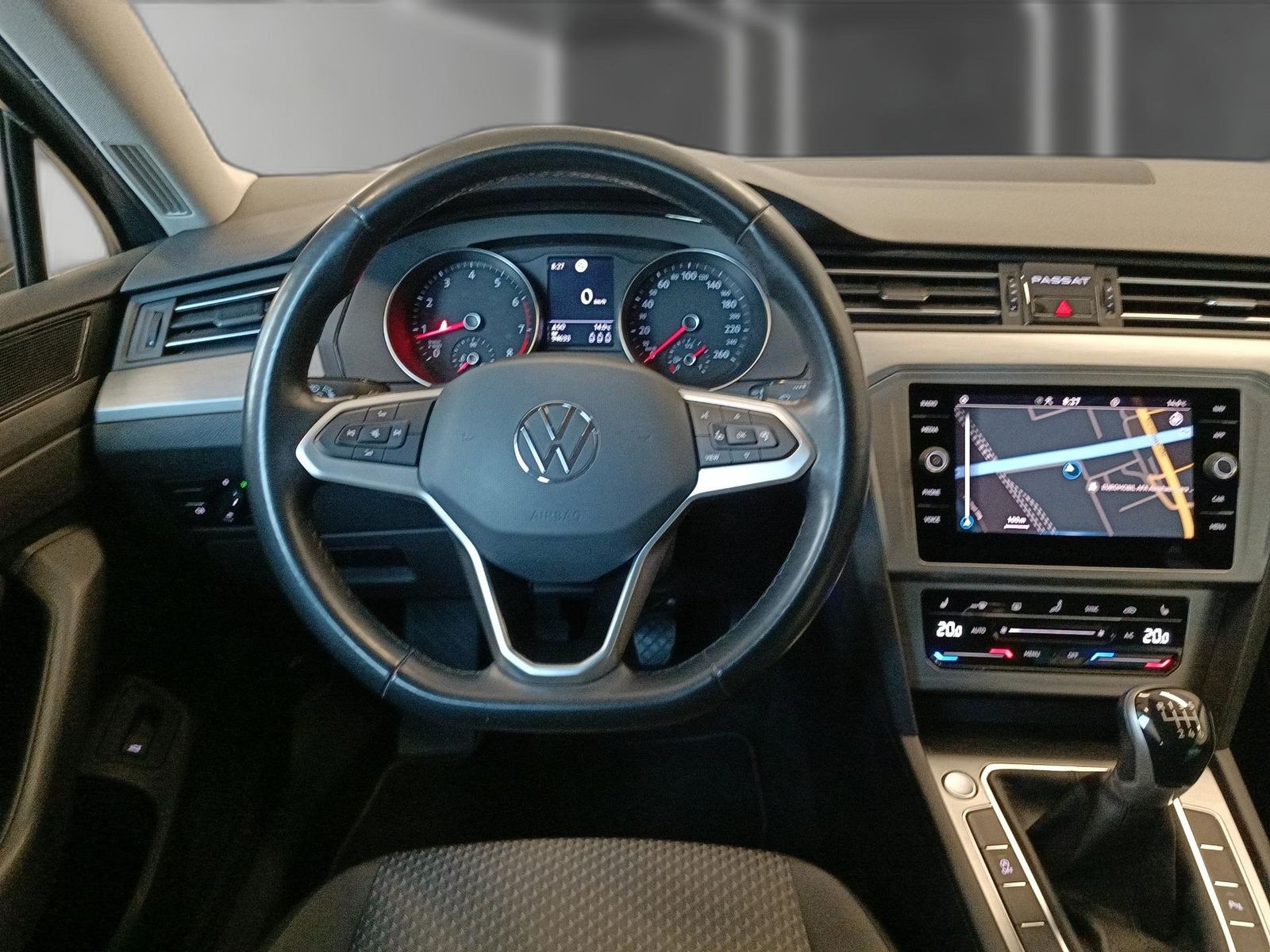 Volkswagen Passat Variant - Bild 10