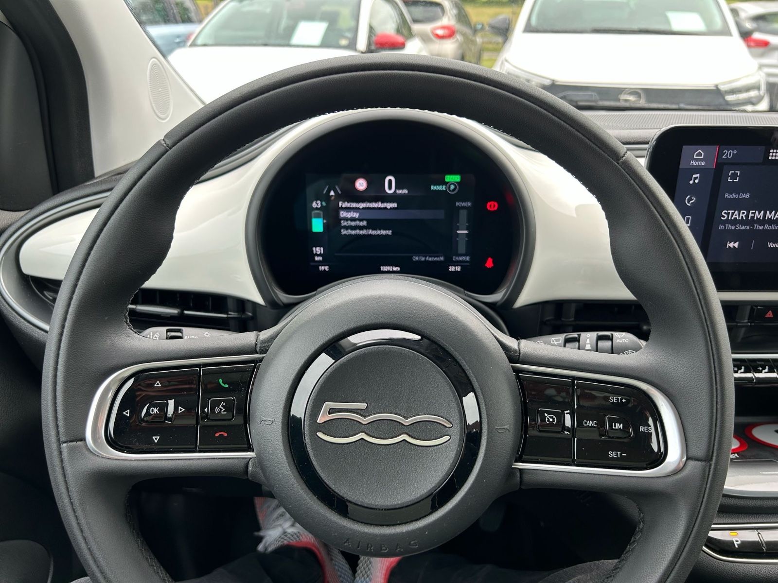Fahrzeugabbildung Fiat 500 elektro°42 kWh°1.Hand°SOH 97,7%