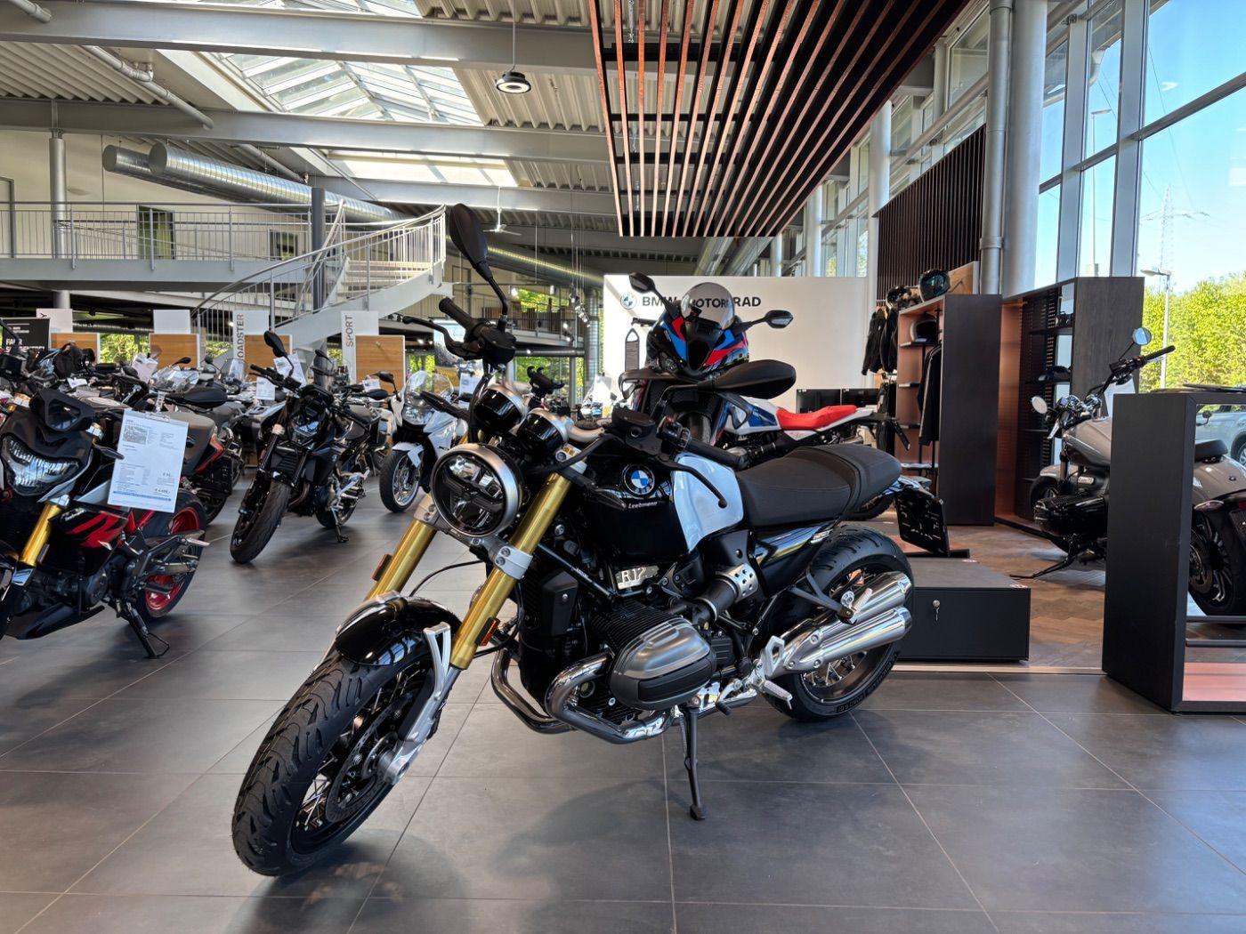 Fahrzeugabbildung BMW R 12 nine T Komfort-Paket Speichenräder