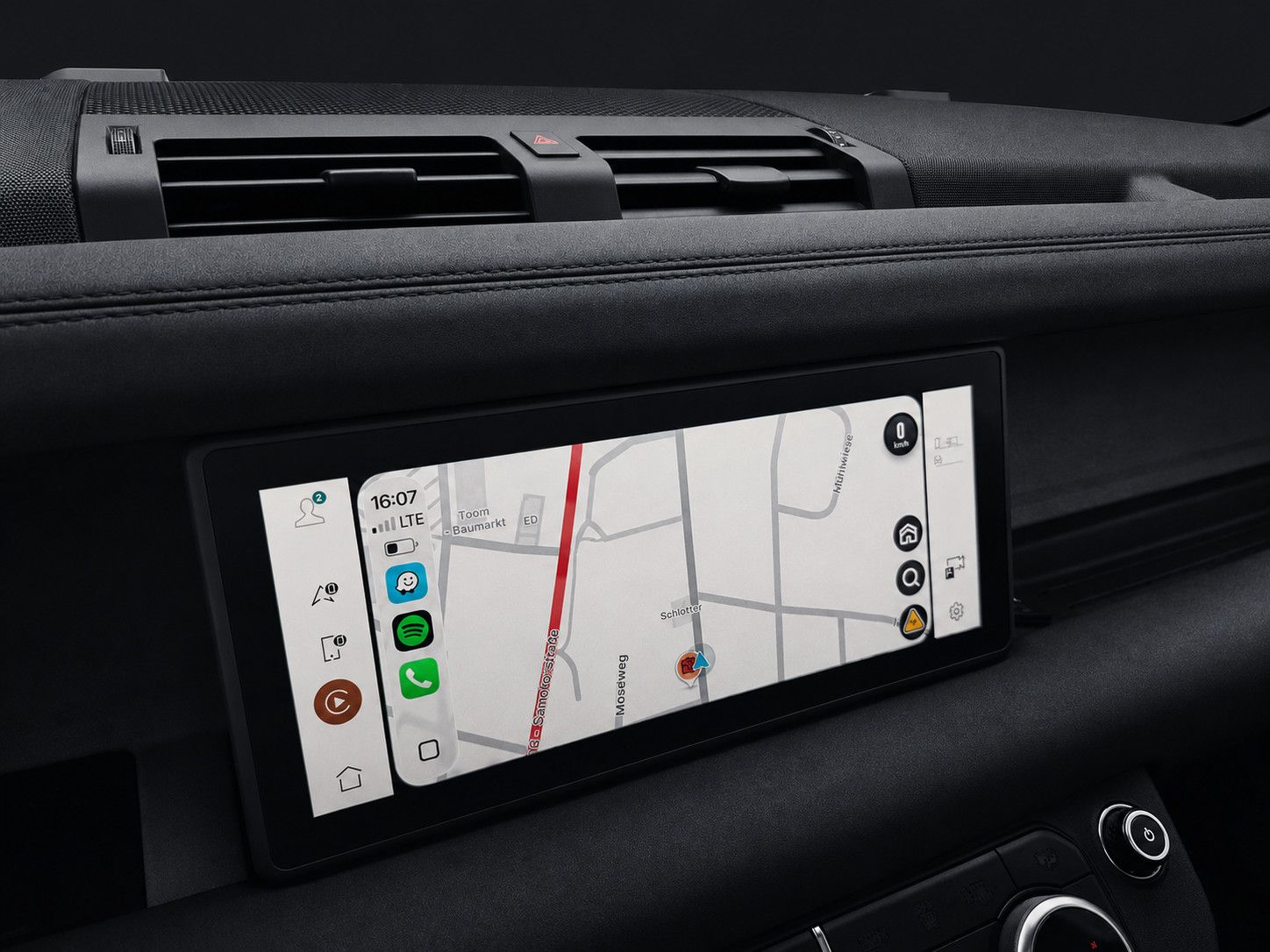 Fahrzeugabbildung Land Rover Defender 110 X-Dynamic SE/PANO/HUD/MERIDIAN